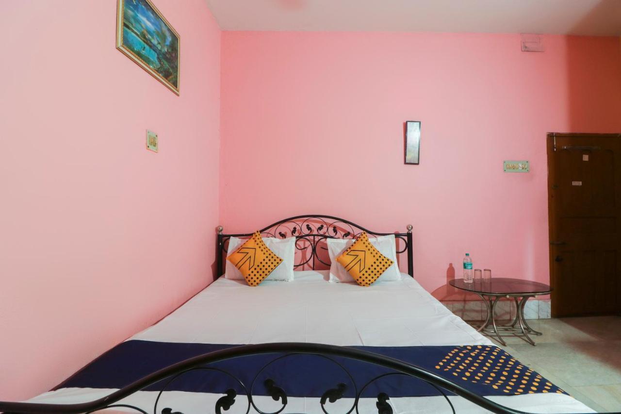 Spot On 49584 Asmi Hotel Hugli-Chinsurah Luaran gambar