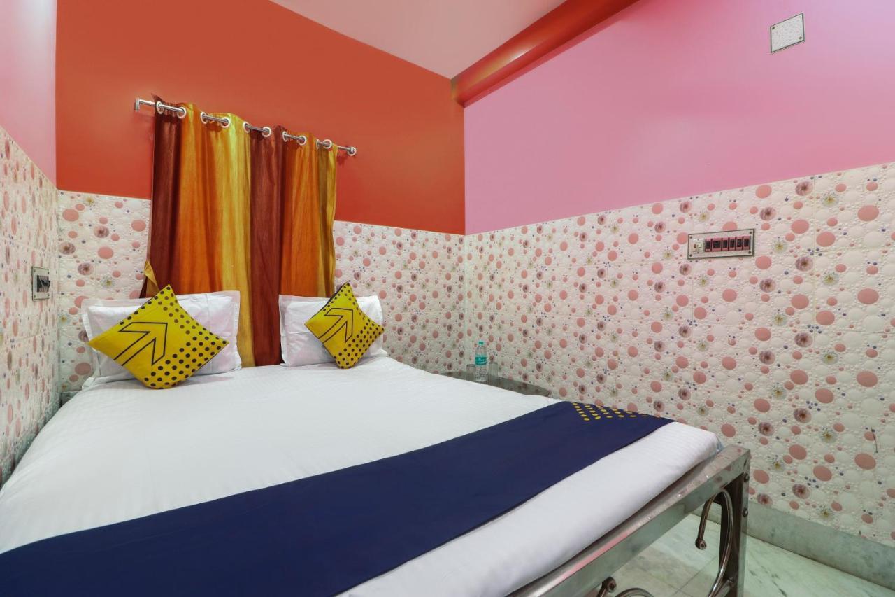 Spot On 49584 Asmi Hotel Hugli-Chinsurah Luaran gambar